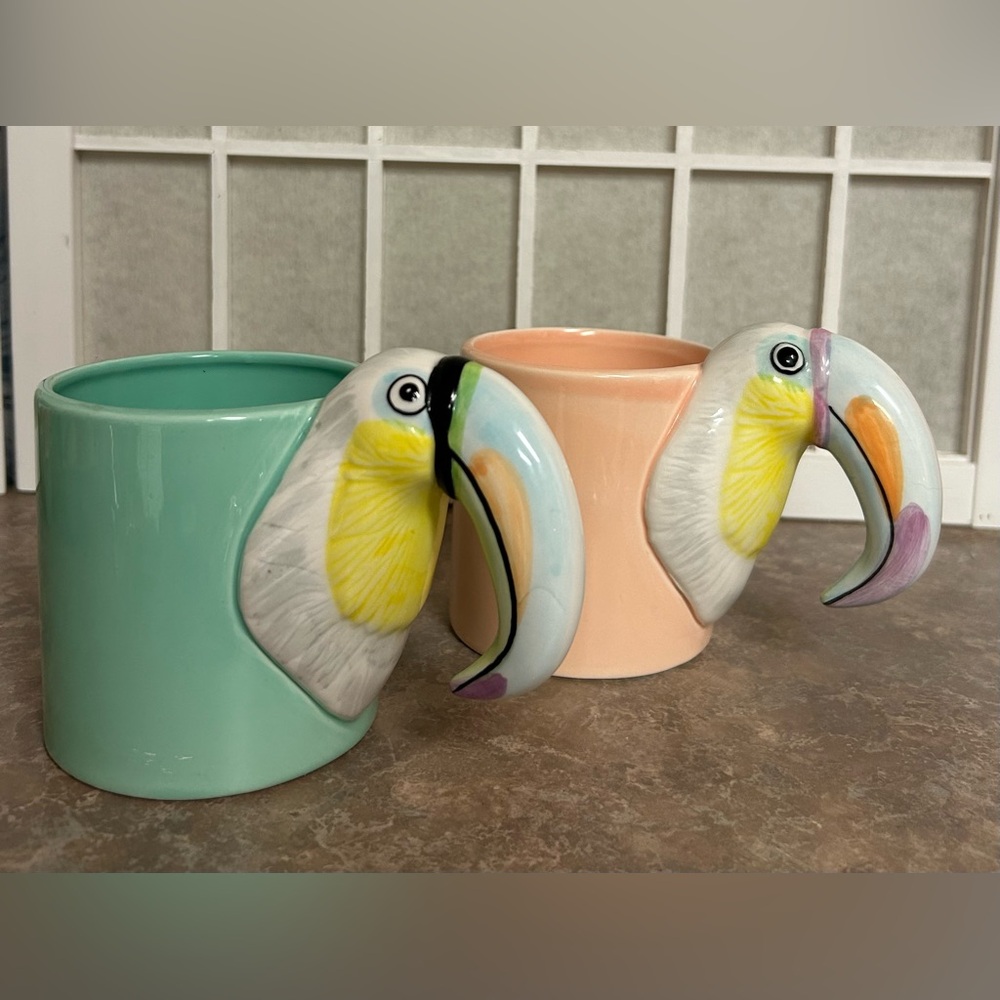 Vintage Toucan Mugs-Set of 2